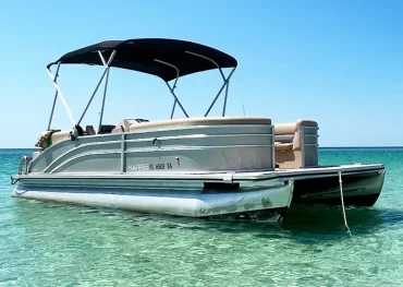 Pontoon boat-01